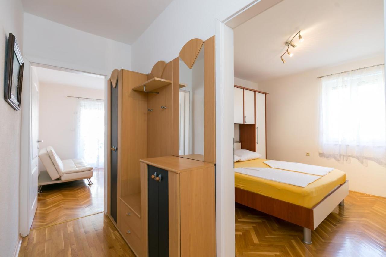 Haus Eva Lägenhet Novigrad Istria Exteriör bild